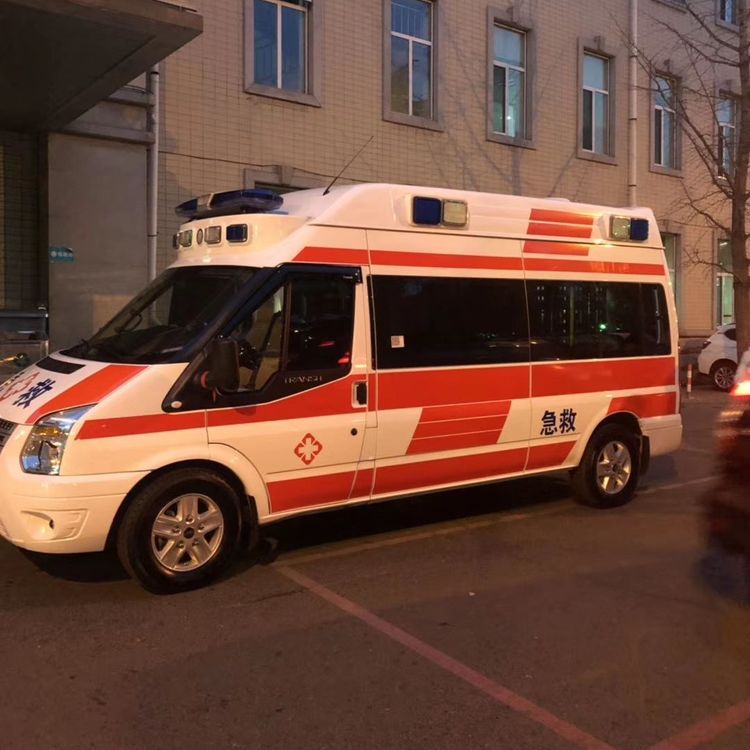 安远夜间租赁救护车护送病人转院：安全转运的 8 大核心注意事项